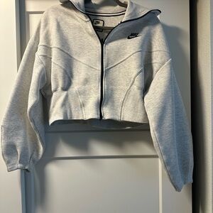 Nike Tech Women's Light Gray Cropped Bomber Jacket